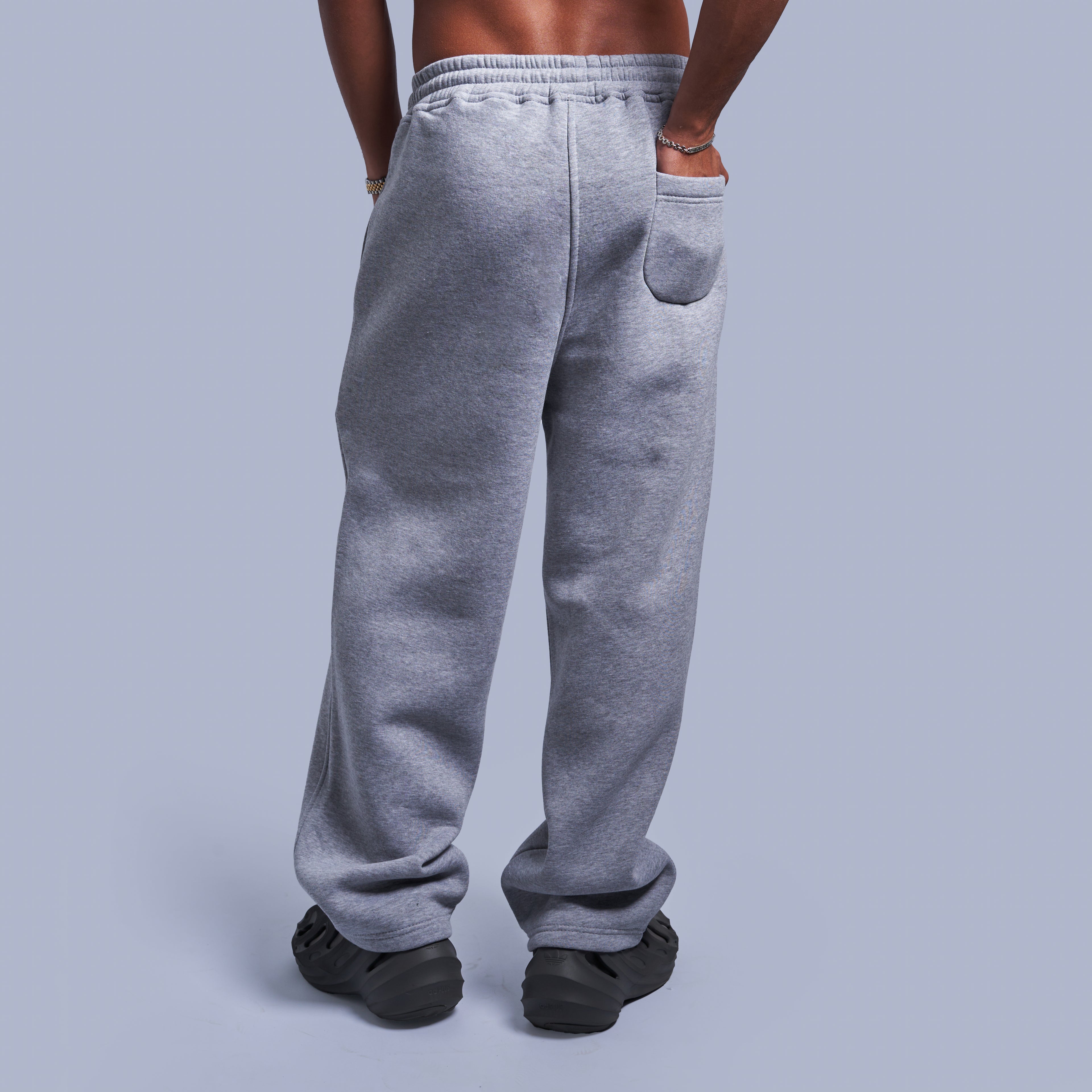 Grey Oversized Fleece Sweatpants with Wide-Leg Fit