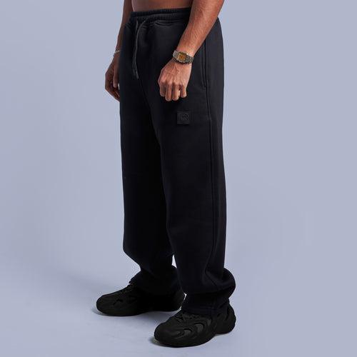 Black Oversized Fleece Sweatpants with Wide-Leg Fit